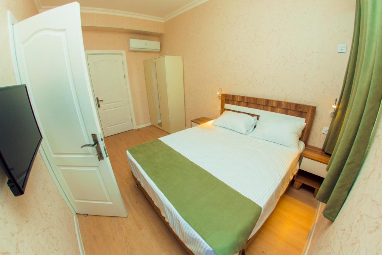 Alfa Hotel Bakoe Buitenkant foto