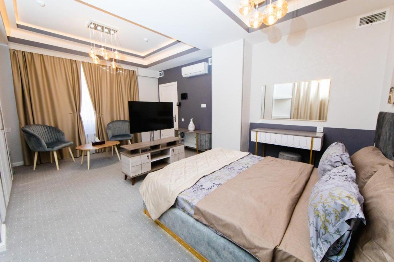 Alfa Hotel Bakoe Buitenkant foto