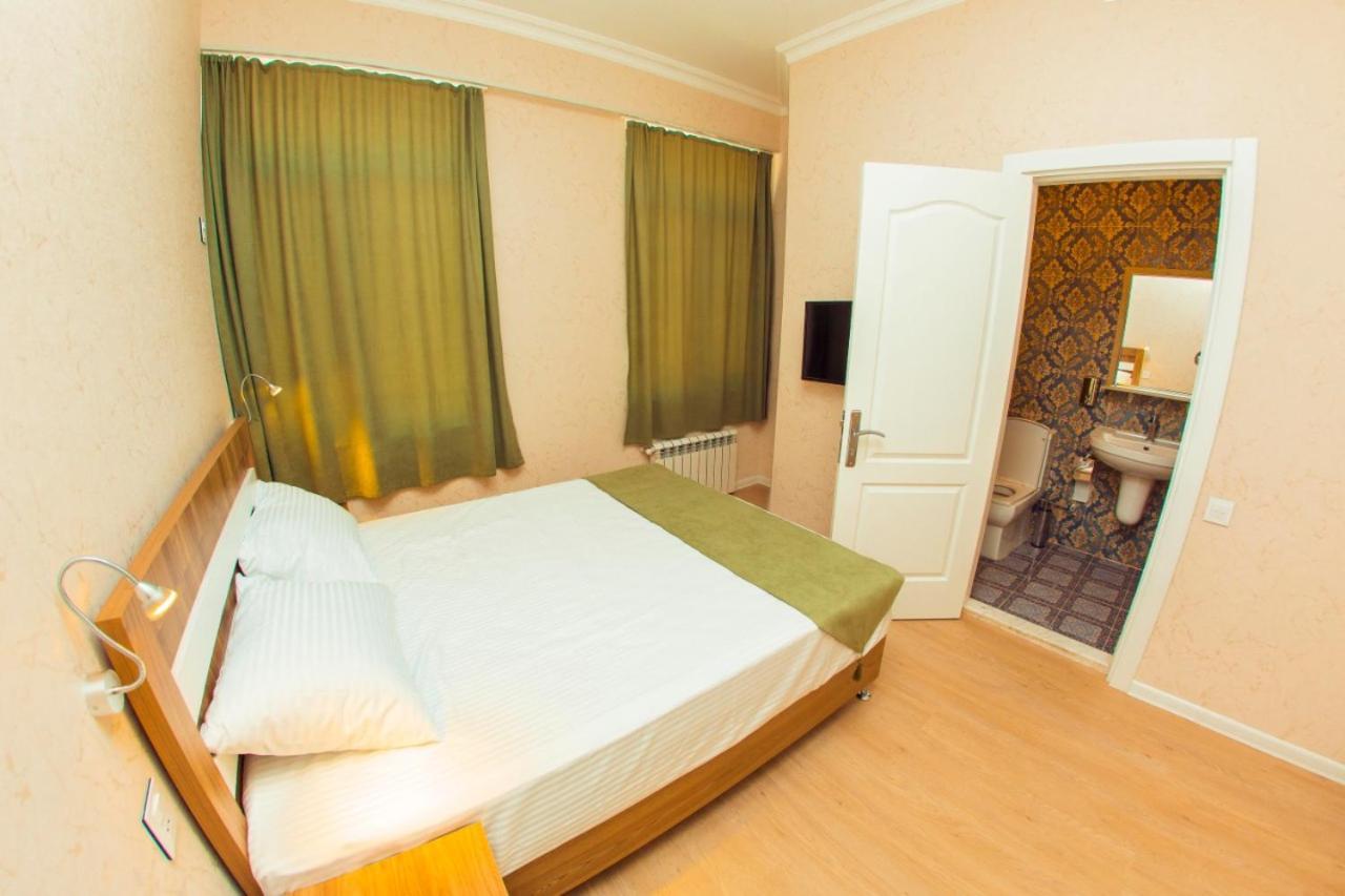 Alfa Hotel Bakoe Buitenkant foto