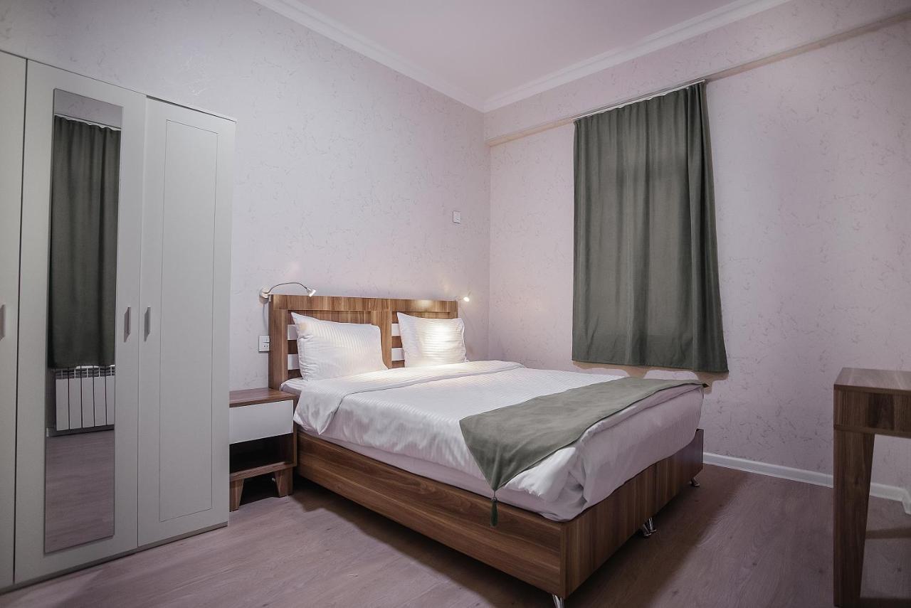 Alfa Hotel Bakoe Buitenkant foto